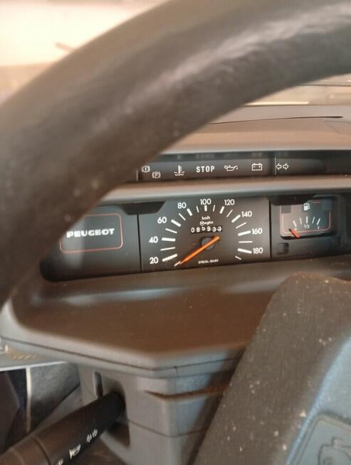 Sprzedam peugeot 205