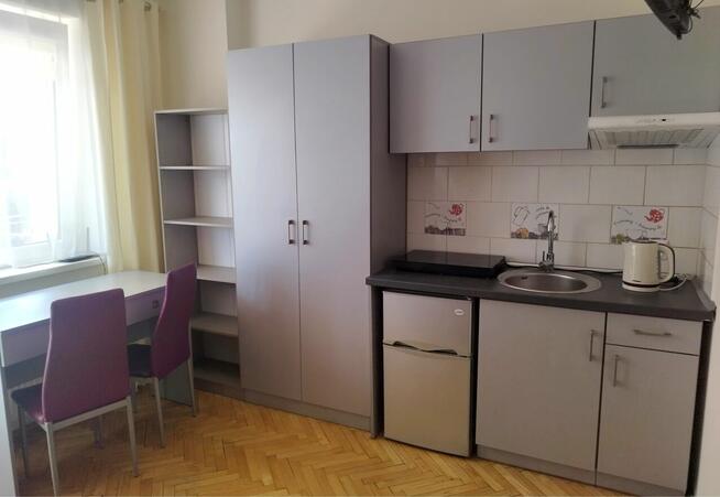Kawalerka komfort taras tramwaj blisko centrum cisza zieleń