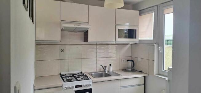 22m2 p/remoncie Stołeczna Białystok IIp 310000 tel 666726744