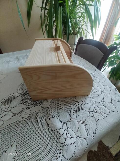 pojemnik na chleb