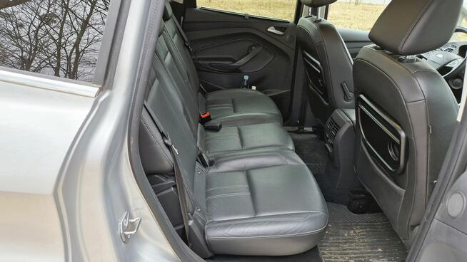 Ford C-max 2015 1.5 150 KM