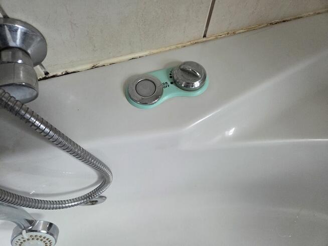 Wanna z hydromasażem 150x100 Do altanki na upały?