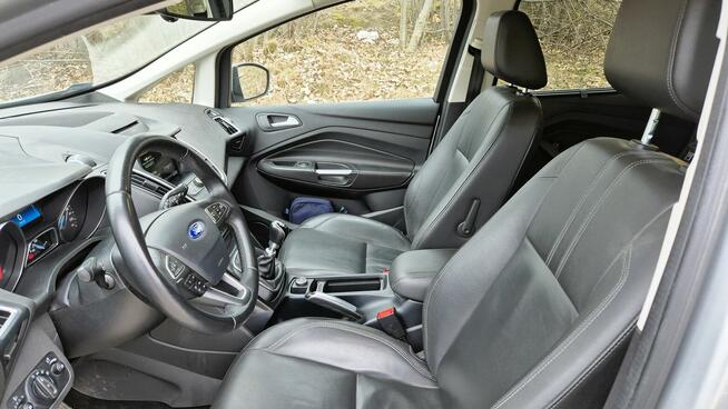 Ford C-max 2015 1.5 150 KM