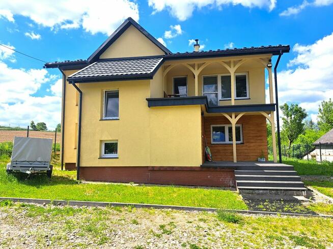 Posiadłość mieszkalna w Zahutyniu na działce 64,18 ar
