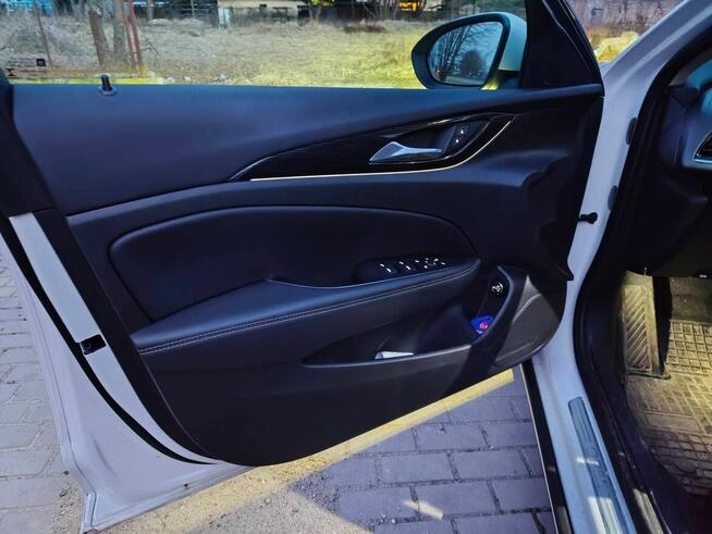 Opel Insignia 2019r bezwypadkowa serwisowana