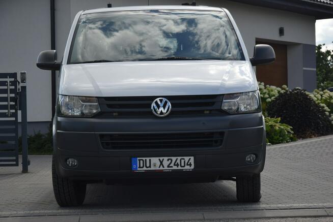 Volkswagen T5 2.0TDI 8 Osobowy Klima Nawiewy Nowy Rozrząd 192 TYS KM Sprowadzony