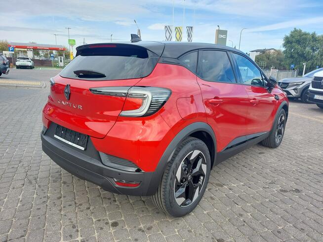 Renault Captur technoMildHybrid 140auto