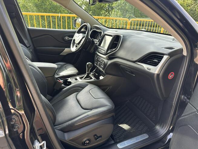 Jeep Cherokee 2.2 CRD 200KM OVERLAND 4x4 Automat