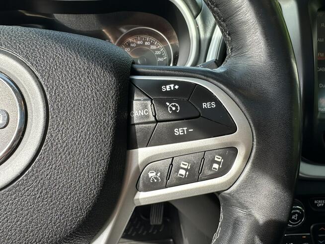 Jeep Cherokee 2.2 CRD 200KM OVERLAND 4x4 Automat