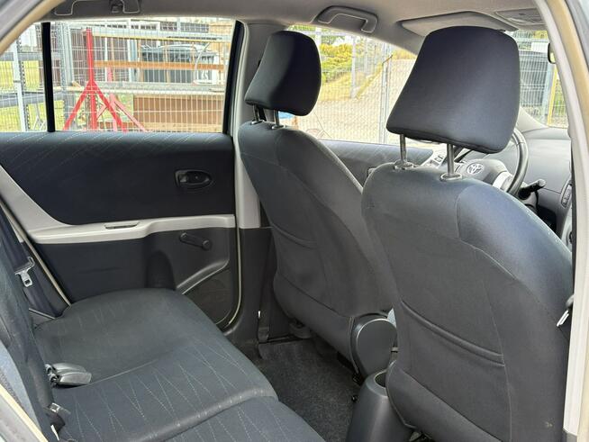 Toyota Yaris Serwisowany * Oryg. Przebieg * Klimatyzacja * Bezwypadkowy *