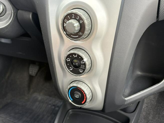 Toyota Yaris Serwisowany * Oryg. Przebieg * Klimatyzacja * Bezwypadkowy *