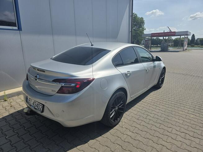 Opel Insignia 1.6 diesel klimatyzacja ważne opłaty
