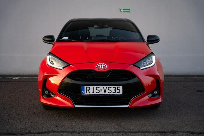 Toyota Yaris TokyoFusion HeadUP Keyless Ambient FullLed ACC Krajowy Virtual