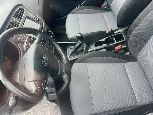 Hyundai i20 Kamera * Navi