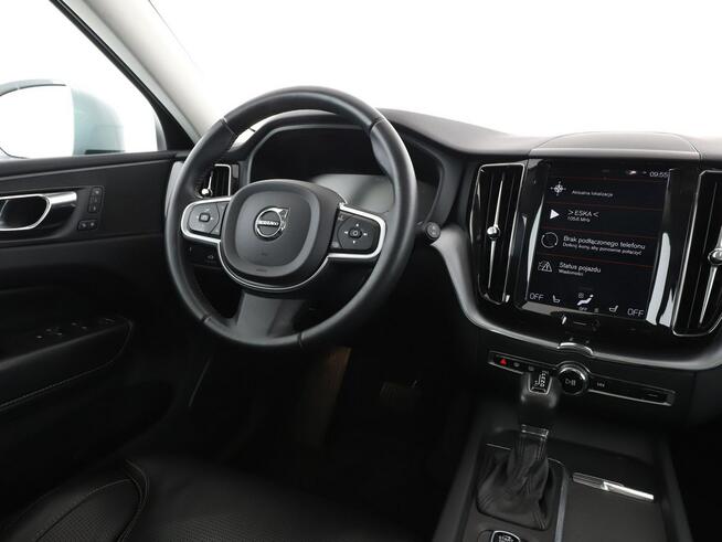 Volvo XC 60 automat full LED skóra el. fotele z pamięcią panorama kamery navi