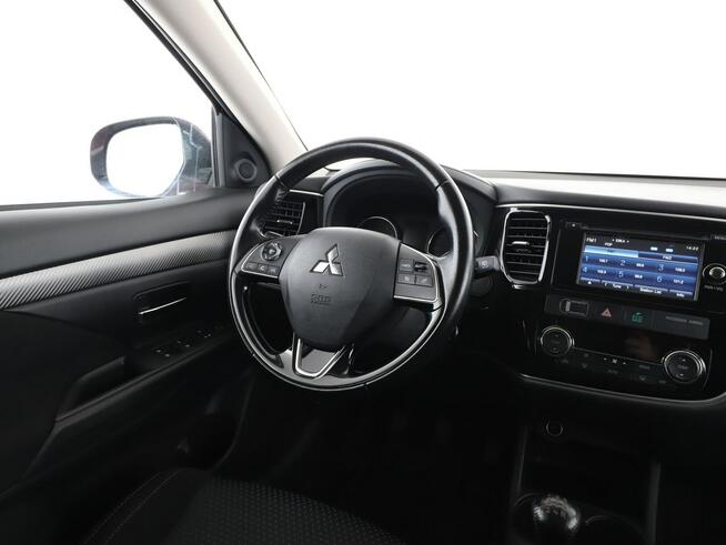 Mitsubishi Outlander 2.0 MIVEC SUV-Star Klimatyzacja Tempomat Navi Grzane Fotele Kamera