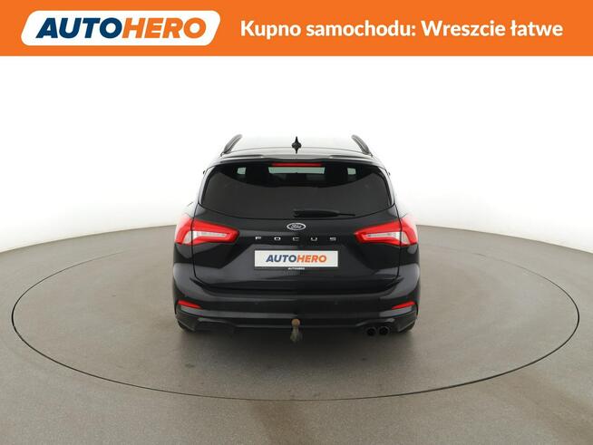 Ford Focus automat full LED skóra virtual cocpit navi klima auto grzane fotele ka