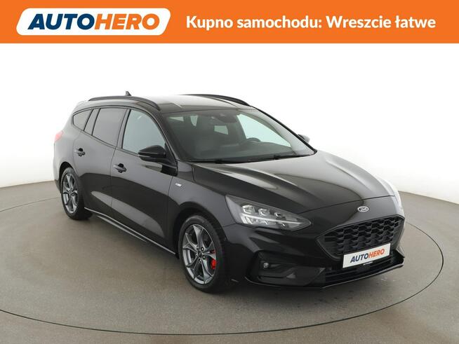 Ford Focus automat full LED skóra virtual cocpit navi klima auto grzane fotele ka