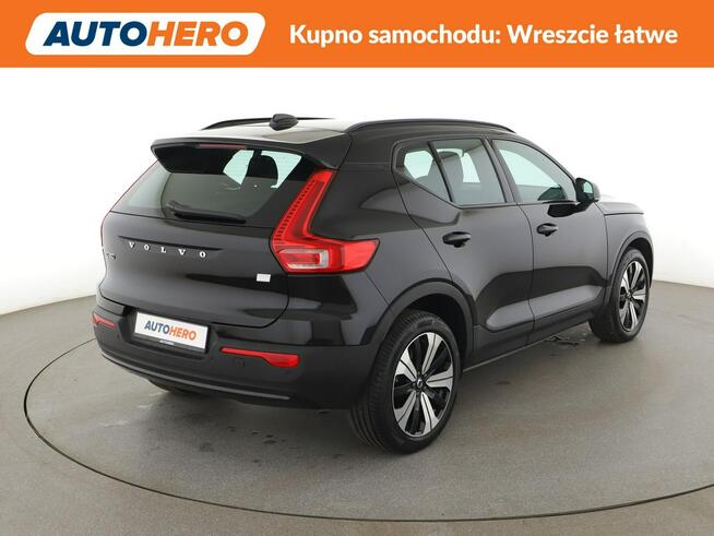 Volvo XC 40 EV automat navi grzane fotele+kier. LED hak tempomat