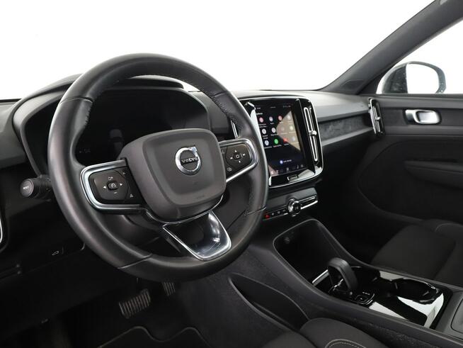 Volvo XC 40 EV automat navi grzane fotele+kier. LED hak tempomat