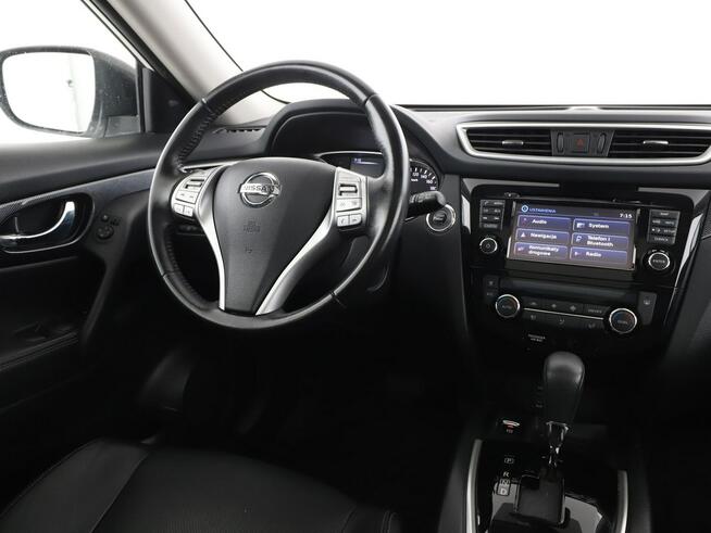 Nissan X-Trail Tekna automat 7-osob. skóra navi kamera360 panorama hak