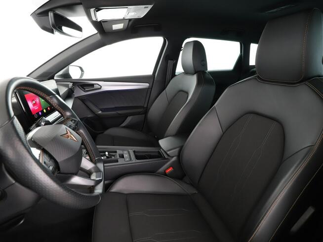 Cupra Leon FV23% DSG full LED virtuala cocpit klima auto czujniki parkowania