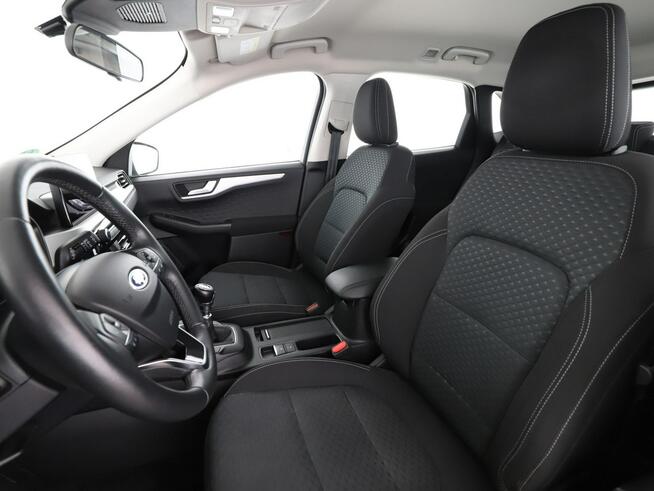 Ford Kuga fv23 led manual navi pdc grzane fotele i kanapa klimatronik