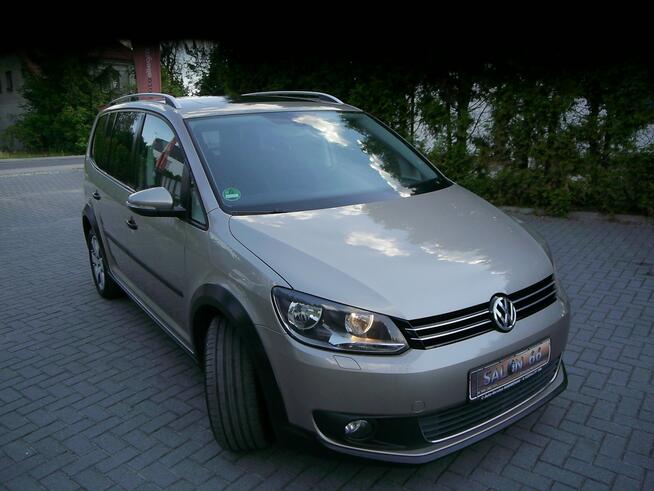 Volkswagen Touran CROSS tdi Stan bdb Bezwypadkowy z Niemiec Gwarancja 12m panorama dach