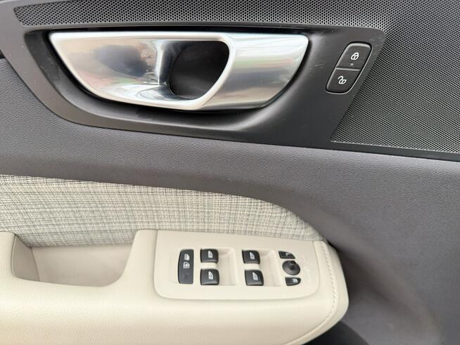 Volvo XC 60 B4 B Core Aut