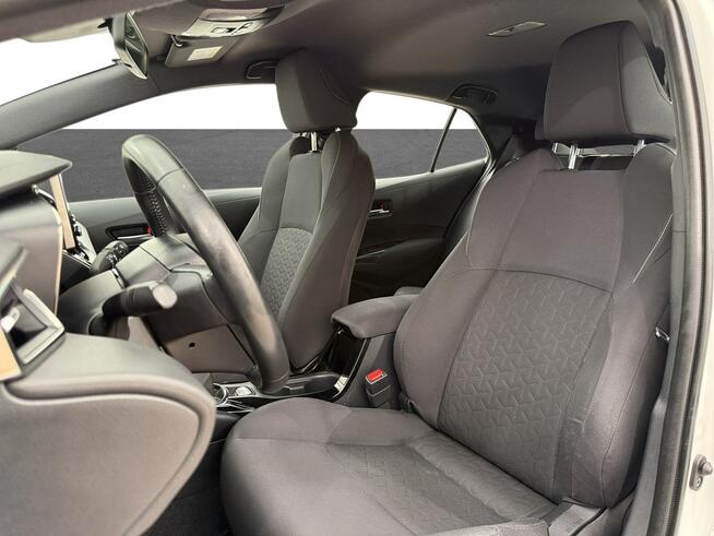 Toyota Corolla 1.2 T Comfort Hatchback