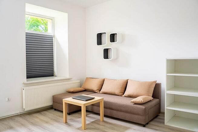 Hoene-Wrońskiego 12, jasne studio, 25m2