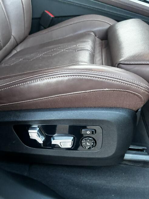 BMW X7 M-pakiet wewnętrzny zewnętrzny