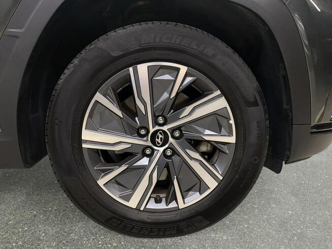 Hyundai Tucson VAT 23% Executive 1.6T-GDI hybrid 230KM automat 4WD 2023 r. Salon PL