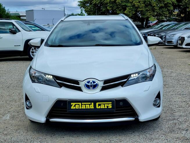 Toyota Auris Hybryda LED Serwis Tempomat Kamera Parktronic Climatronic Gwarancja