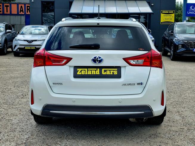 Toyota Auris Hybryda LED Serwis Tempomat Kamera Parktronic Climatronic Gwarancja