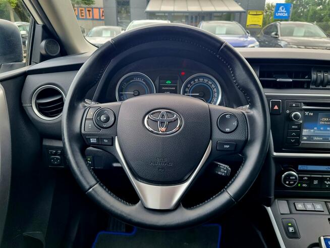 Toyota Auris Hybryda LED Serwis Tempomat Kamera Parktronic Climatronic Gwarancja