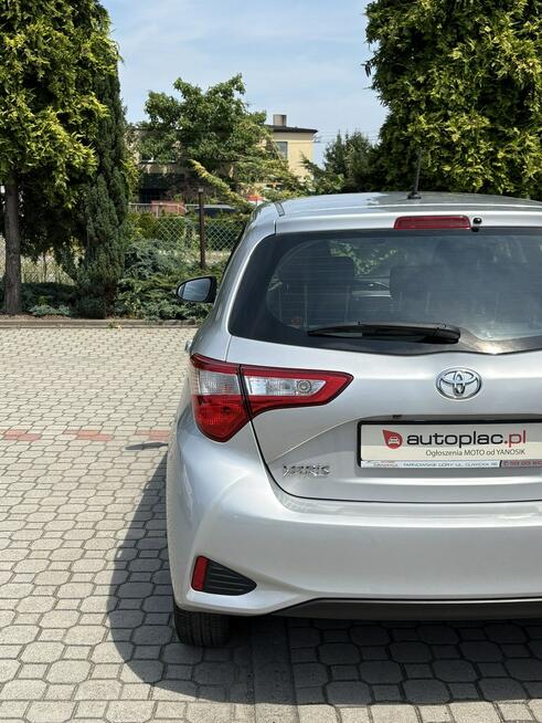 Toyota Yaris Rezerwacja