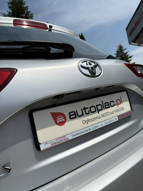 Toyota Yaris Rezerwacja