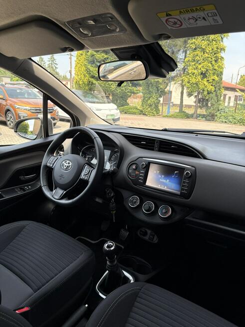 Toyota Yaris Rezerwacja
