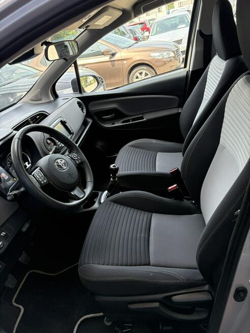 Toyota Yaris Rezerwacja