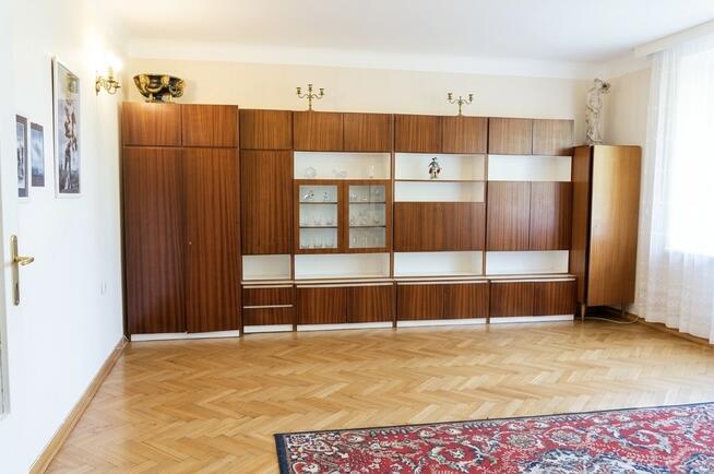 Przestronne 2 pokoje 74m², centrum