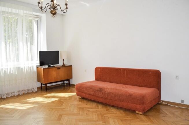 Przestronne 2 pokoje 74m², centrum