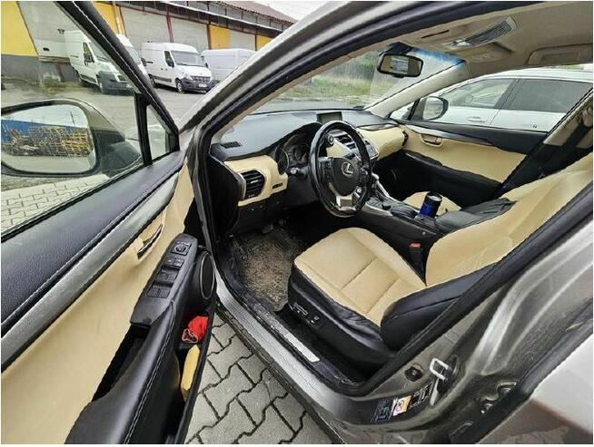 Lexus NX 300h – sprzedaż syndyka