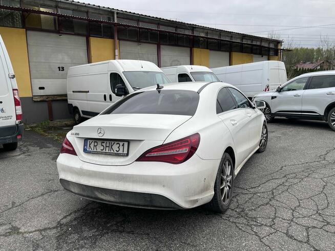 Syndyk sprzeda Mercedes-Benz CLA 200 MR’16 E6 117