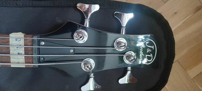 Piękna Gitara basowa J&D 150L (leworęczna)