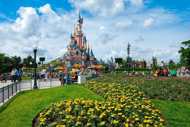 Bajkowy Disneyland - wycieczka samolotowa