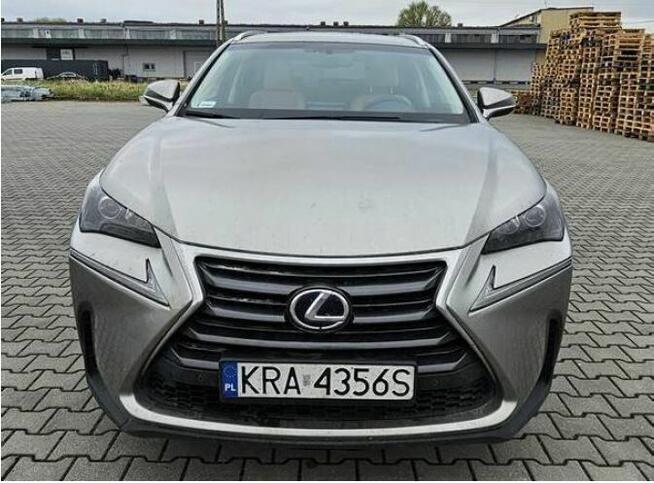 Lexus NX 300h – sprzedaż syndyka