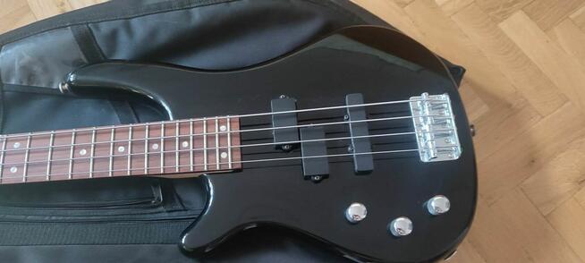 Piękna Gitara basowa J&D 150L (leworęczna)