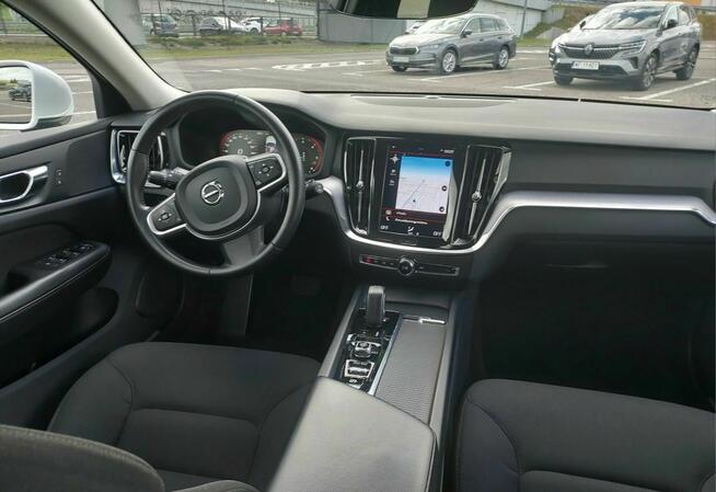 2020/2021 Volvo V60 2.0 D4 197KM Momentum PRO