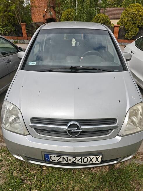 Syndyk sprzeda udział 1/2 w samochodzie osobowym Opel Meriva